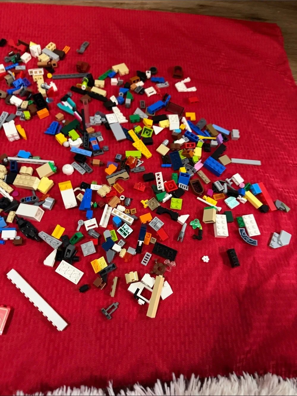 Lego mixed lot vintage pieces w minifigures